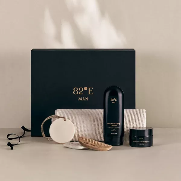 82°E By Deepika Padukone Gift Box for Him Combo - Gift Box