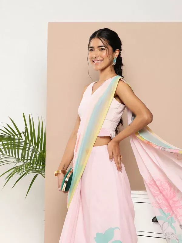 Ahalyaa Women Chiffon Floral Saree