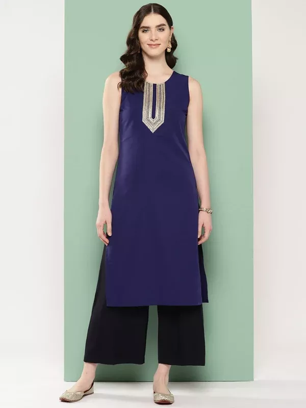 Ahalyaa Women Yoke Design Sequinned Kurta - S