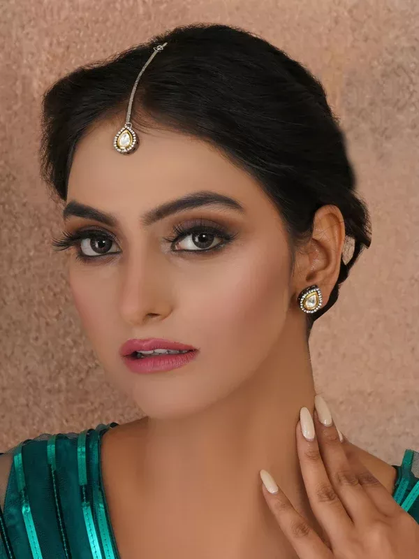 Dual Tone Kundan Maang Tikka with Earrings Jewellery Set (silver) - Ruby Raang - One Size