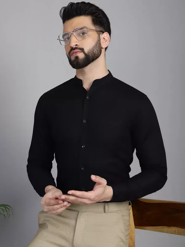 Indian Needle Men's Cotton Solid Formal Shirt - Black - M