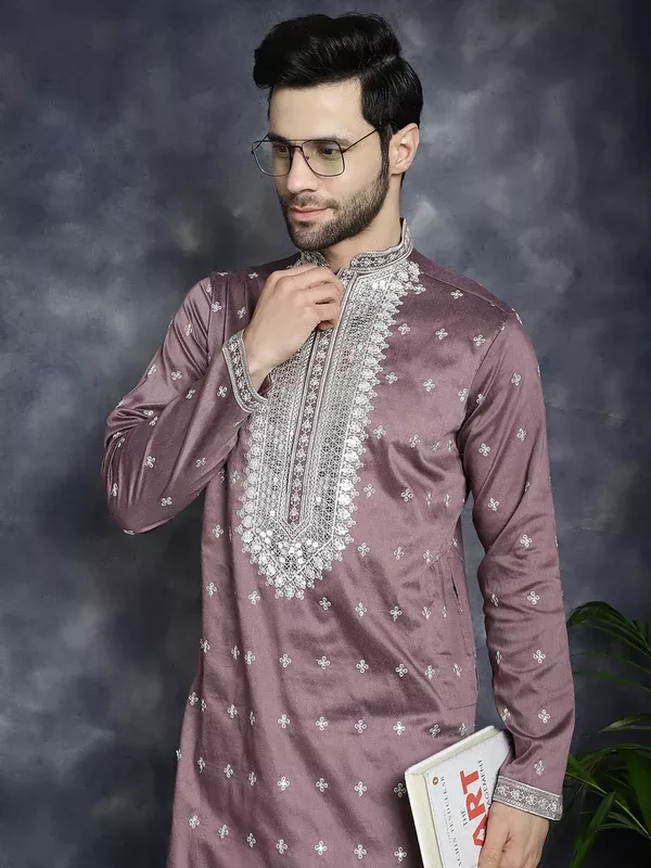 Jompers Men's Sequins Embroidered Kurta - Megenta - S