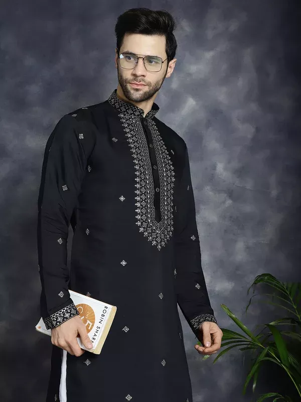 Jompers Men's Sequins Embroidered Kurta With Pyjama - Black - XL