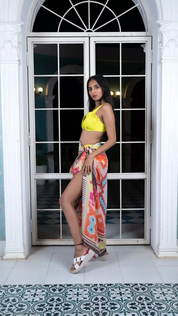 Noroke Modal Abstract Printed Sarong - One Size