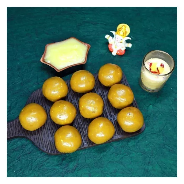 Olive Mithai Bandar Laddu - 250 gm