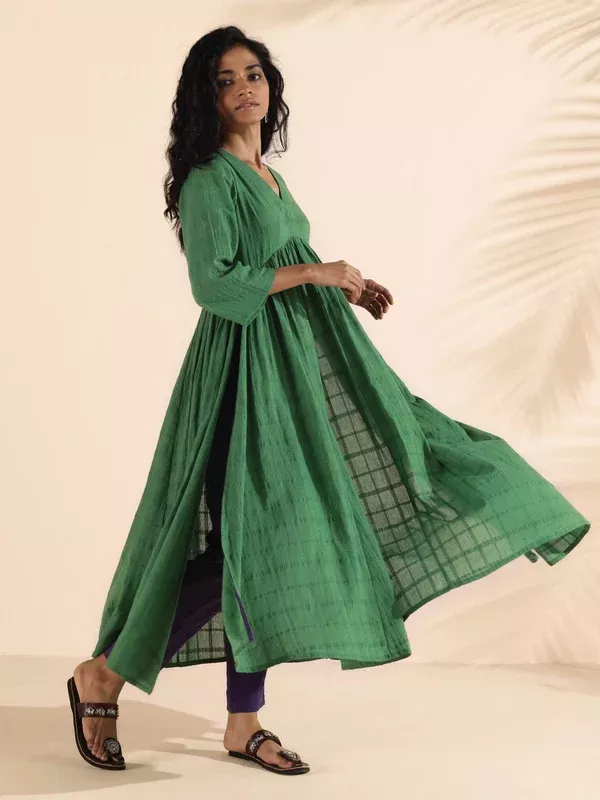 trueBrowns Green Cotton Dobby Flared Kurta Pant Set - 2XS