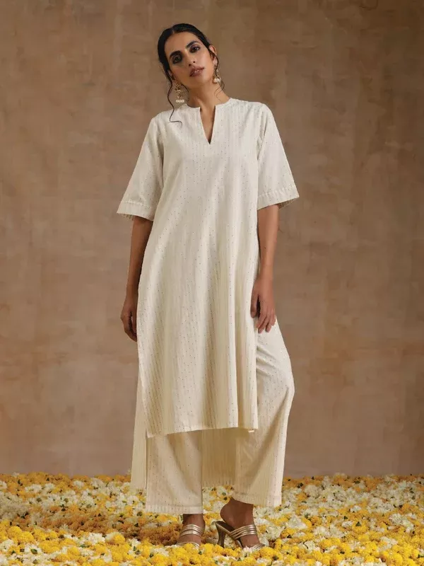 trueBrowns Ivory Gold Cotton Relaxed High-Low Kurta Set - 2XS