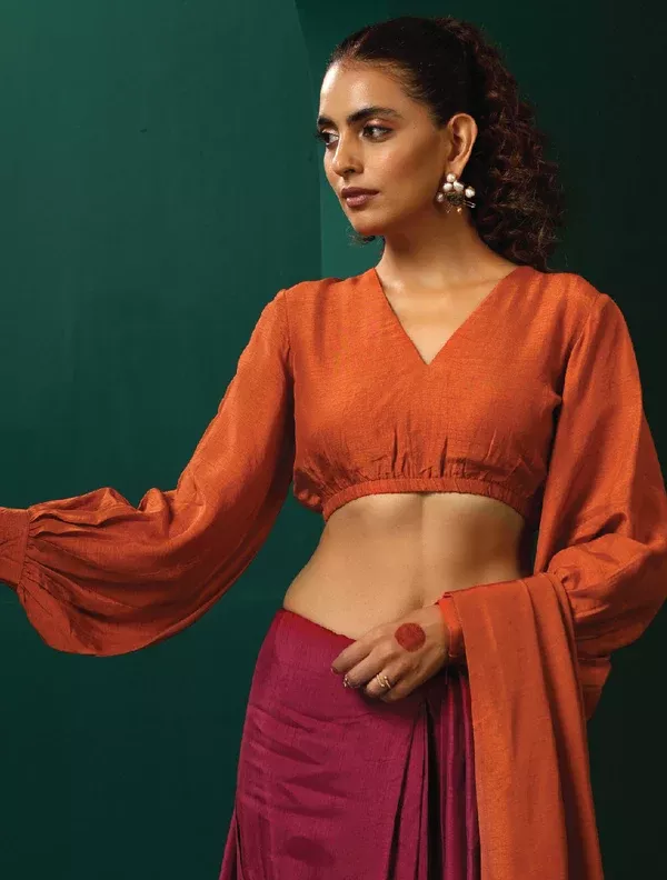 trueBrowns Rust Silk Gathered Sleeve Blouse - 2XS