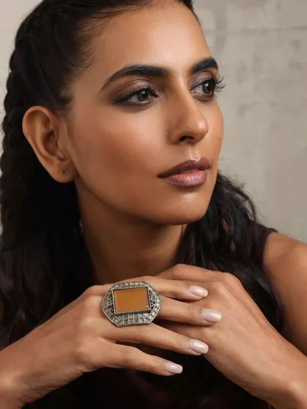 trueBrowns Silver Tone Yellow Stone Ring - Freesize