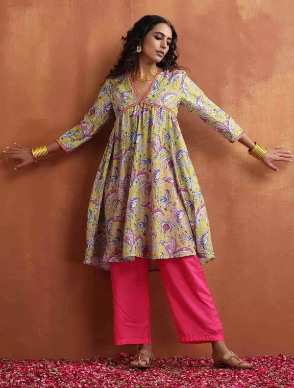 trueBrowns Yellow Print Anarkali Kurta Co-ord Set - 2XS