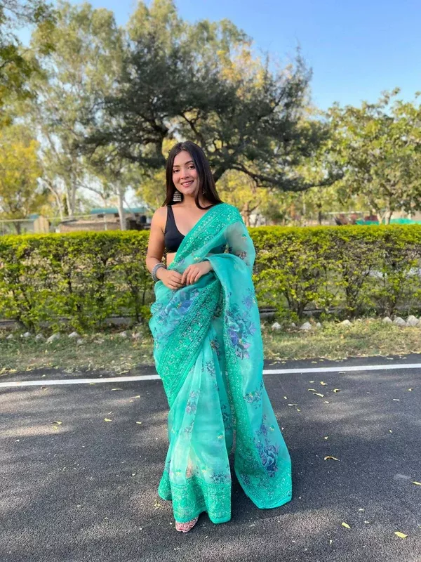 Vamsee Sea Green Organza Saree
