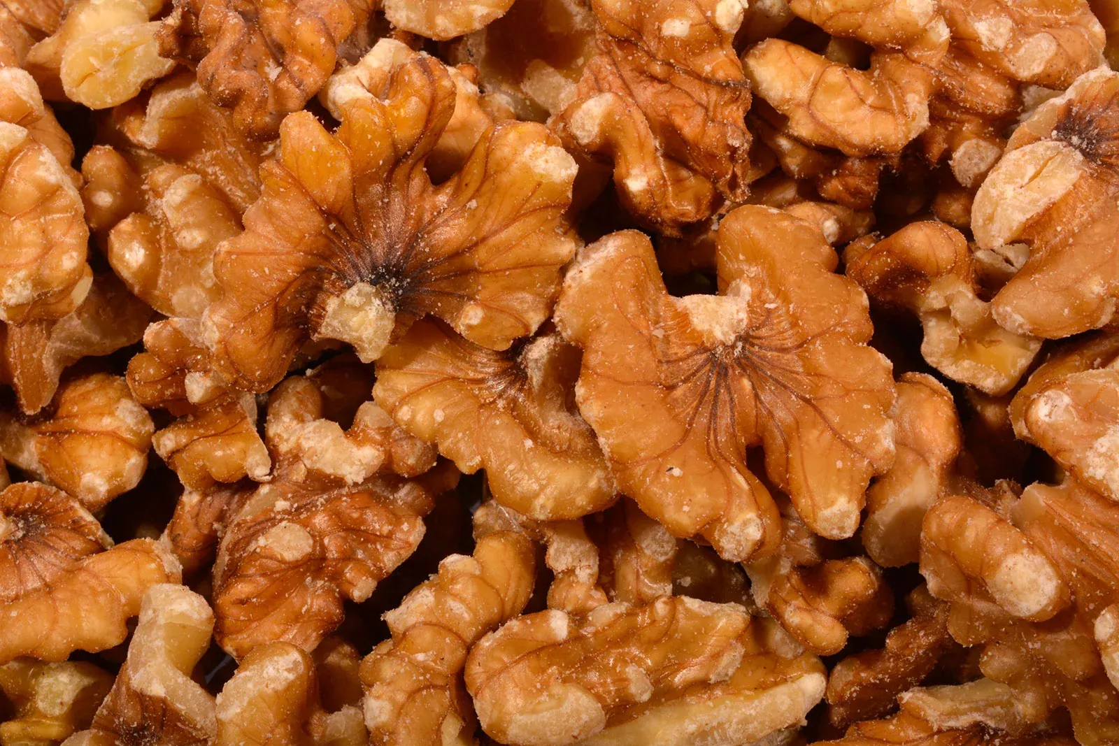 Walnut Halves & Pieces, English Light-5 lbs.